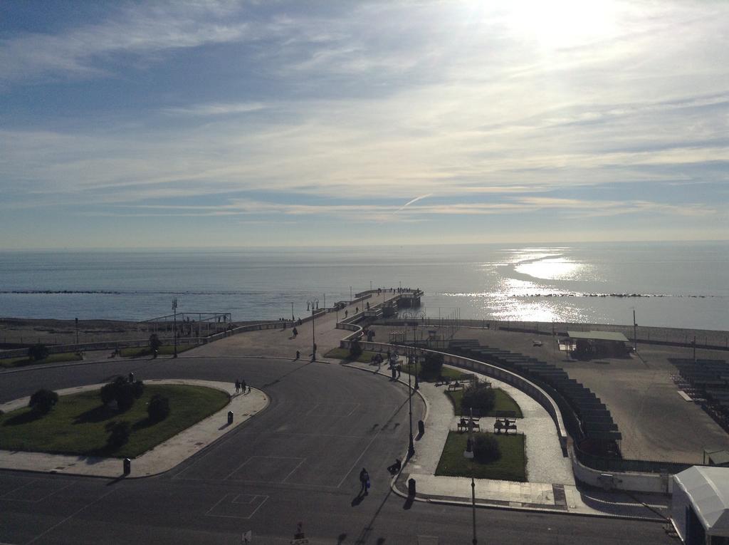Hotel Belvedere Lido di Ostia Luaran gambar