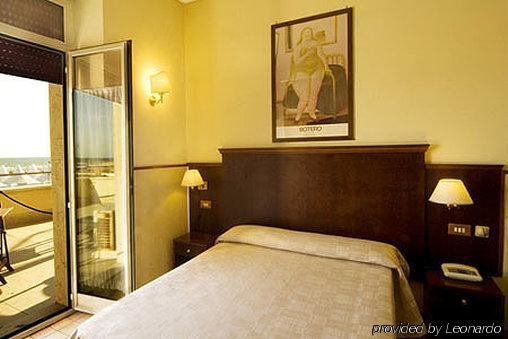 Hotel Belvedere Lido di Ostia Bilik gambar