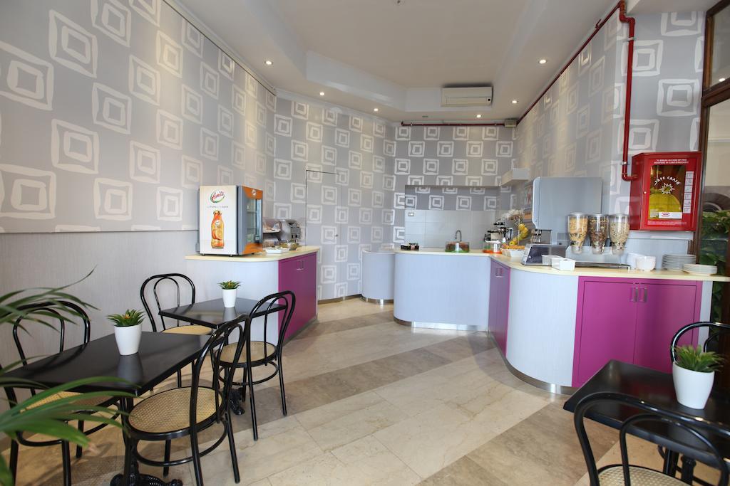 Hotel Belvedere Lido di Ostia Luaran gambar